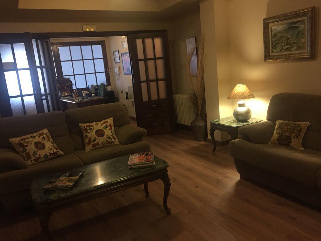 Hostal Argentino Béjar Extérieur photo