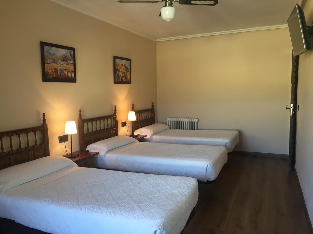 Hostal Argentino Béjar Extérieur photo