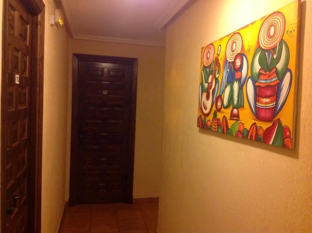 Hostal Argentino Béjar Extérieur photo